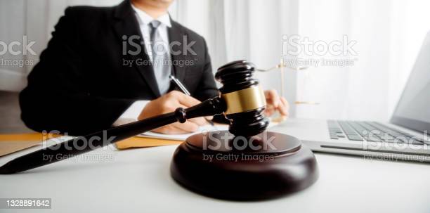 business litigation attorneys in Panama City